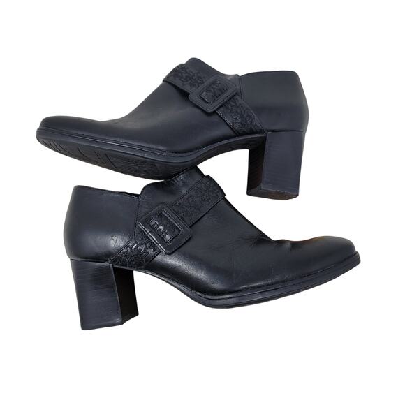 Clarks Artisan Collection Black Leather Upper Ankle Boots Women's 7.5 - Picture 9 of 10